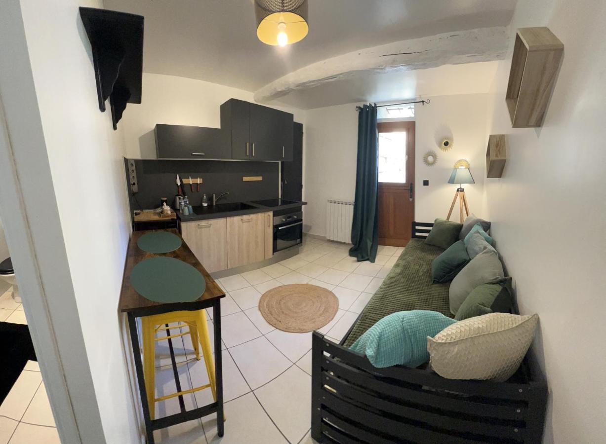 La Ferme De Valeuse Bed & Breakfast Morienval ภายนอก รูปภาพ